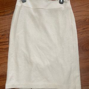 NWT Banana republic winter white skirt
